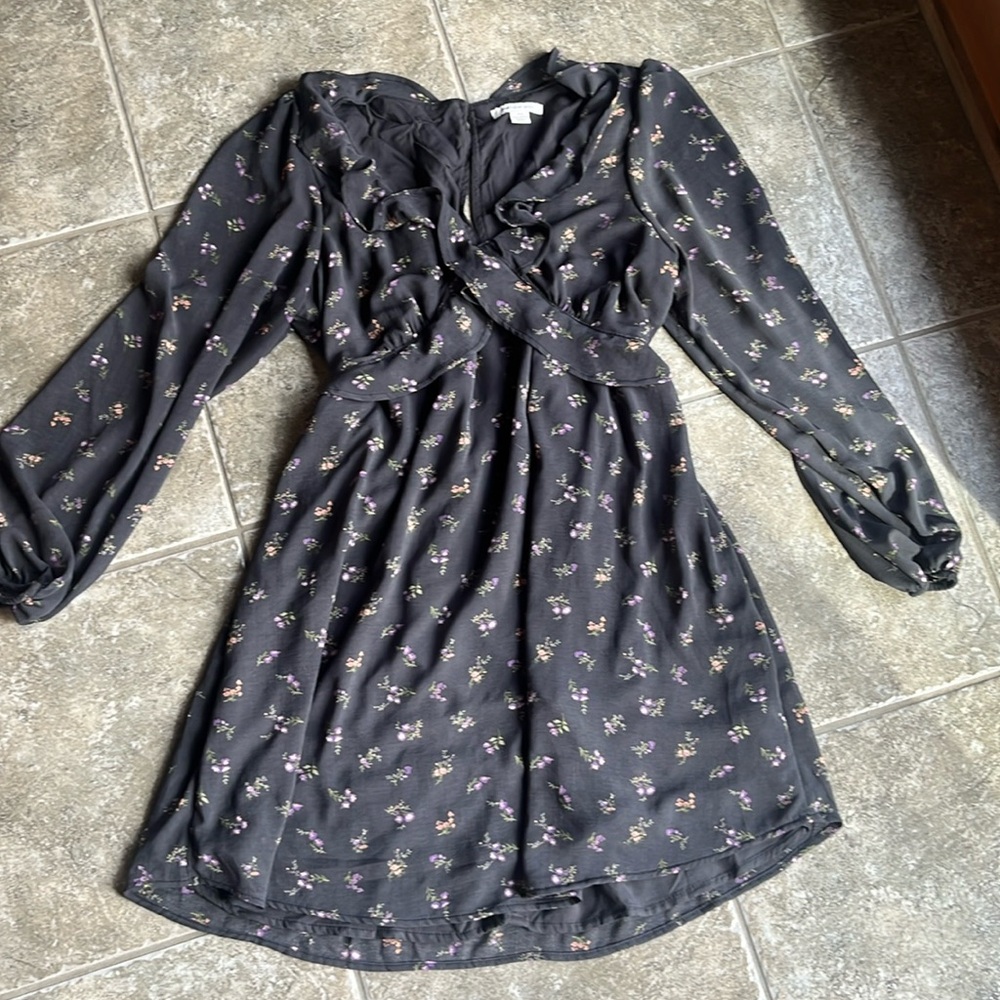 American Eagle flower print dress